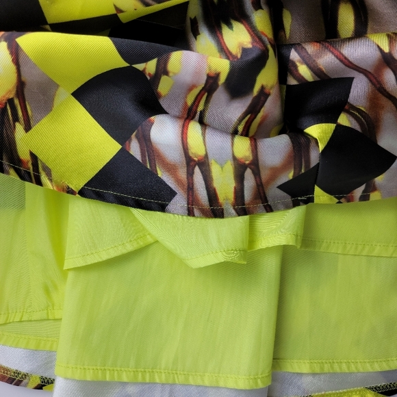 INTRIGUE COUTURE Back Out Geometric Halter Swing Dress - Picture 3 of 11